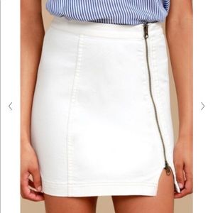 Free people white denim mini skirt with zipper
